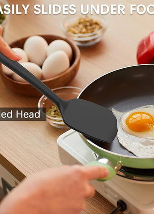 Coukre 3 Pack Silicone Spatula Set, High Heat Resistant, BPA-Free, Fish Spatula, Solid & Slotted Turner for Non-Stick Pans, Flipping Eggs, Pancakes, Fish, Burgers (3, PureBlack)