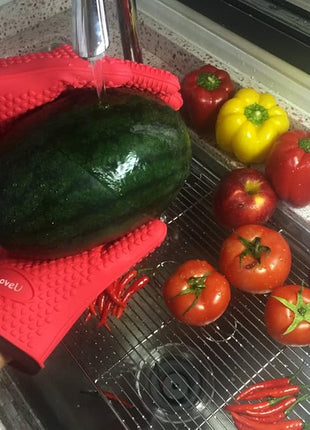 Kitchen Oven Gloves - Dual-Layer Heat Resistant Grilling Gloves, Silicone Oven Mitts with 5 Fingers, Waterproof Non-Slip Pot Holder for Barbecue, Cooking, Baking (Red)