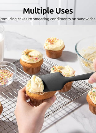 U-Taste Silicone Spatula Set, 600ºF High Heat Resistant, Seamless Food Grade Flexible Rubber Kitchen Cooking Mixing Baking Scraper for Nonstick Cookware Set of 3 (Black)