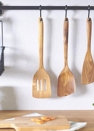 FAAY 13.5” Right-Hand Stir Fry Spatula – Thin Edge Teak Wooden Turner for Wok & Nonstick Pans, Natural Coconut Oil Finish, Handcrafted Wood Tool for Stirring & Flipping