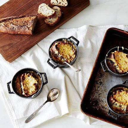 STAUB 40509-805-0 Cocotte Round 10cm Grenadine red