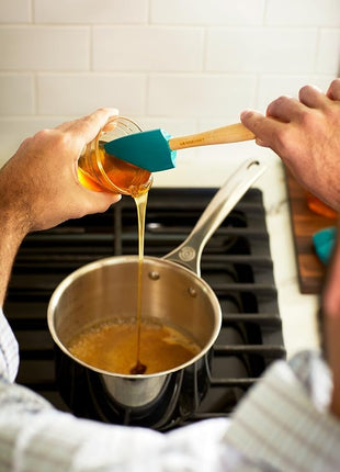 Le Creuset Silicone Craft Series Small Spatula, 11 1/8" x 1 3/4", Oyster