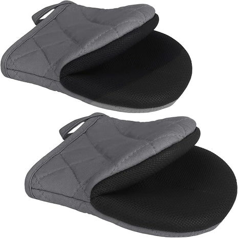 1 Pair Short Oven Mitts - Silicone Kitchen Oven Gloves High Heat Resistant 500℉, Mini Oven Mits with Non-Slip Grip Surfaces and Hanging Loop for BBQ, Baking, Cooking and Grilling (Solid Gray)