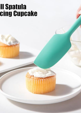 3-Piece Silicone Spatula Scrapers: Doosu 600°F Heat Resistant Food Grade Kitchen BPA Free Rubber Baking Cooking Tool Nonstick Utensil Set for Mixing, Scraping, Folding, Stirring, Serving (Multi-5)