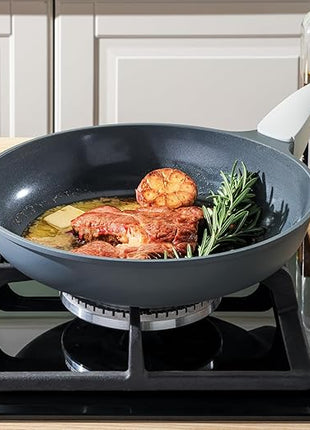 PRICUSIS Nonstick Ceramic Frying Pan, Skillet with Stay Cool Handle,Egg & Omelet & Chef's Pan, Induction Compatible & Oven Safe, Dishwasher Safe, PTFE PFAS & PFOA Free (8+10 Inch)