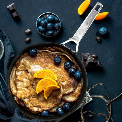 MsMk Small Egg Pan，8 1/2 inch Titanium and Ceramic Nonstick Omelette Pan，Small Frying Pan Safe for Induction，Scratch-resistant，Oven Safe to 700°F Pan for Cooking, Dishwasher Safe