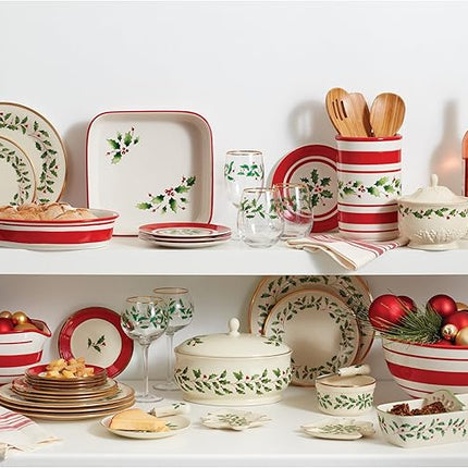 Lenox Dinnerware Set, Holiday 12-Piece Set, Service For 4, Porcelain Plate, Berry Motif With 24-Karat Gold Accents, Christmas Dinner Plates, Salad Plates And Mugs, Dishwasher Safe (Assorted, 12 Piece)