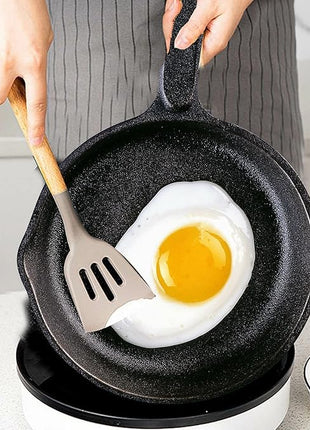 Jim Beam HEA Set of 3 Pre Seasoned Cast Iron Skillets with Even Distribution and Heat Retention-6" 8" 10", 10'', Black,JB0195