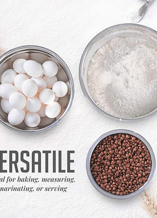 OVENTE Mixing Bowl Set with Lids, 3-Piece Stainless Steel Nesting Bowls for Easy Food Storage, Stackable Design, Kitchen Essential for Baking, Cooking and Prepping, Size 5, 3.5, 1.5QT, Silver BM46333S