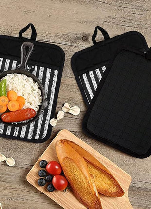 Silicone Pot Holders Set of 3 Heat Resistant & Non Slip Potholders, Professional Oven Hot Pads with Pockets Mitts for Kitchen Cooking Baking Barbecue (3, Black)