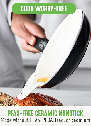 GreenLife Non Stick Fry Pan Set (7" & 10"), Non-Toxic PFAS-Free Ceramic Skillets, Dishwasher & Oven Safe, Egg Omelet Frying Pans, Stay- Cool Handles, Kitchen Home Cooking Essentials, Black and Cream