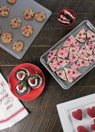 USA Pan 3-Piece Warp Resistant Non-Stick Aluminized Steel Bakeware Set