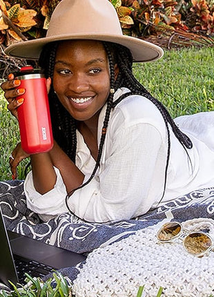 WACACO Octaroma Grande Vacuum Insulated Coffee Mug, 15 fl oz (435ml), Double-wall Stainless Steel Travel Tumbler With Drinking Lid, Carmine Red