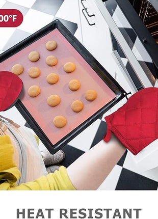 1 Pair Short Oven Mitts, Heat Resistant Silicone Kitchen Mini Oven Mitts for 500 Degrees, Non-Slip Grip Surfaces and Hanging Loop Gloves, Baking Grilling Barbecue Microwave Machine Washable