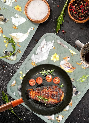 Pot Holders Set of 2 Heat Resistant 480℉ Kitchen 100% Cotton Comfortable Lining Printing Teal Flower Women Men Home Cooking Baking Microwave BBQ Gift (Teal potholders)