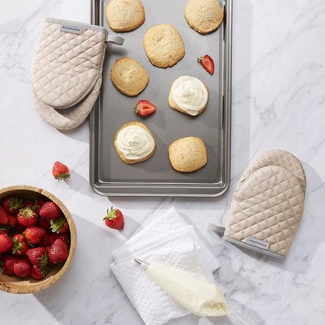 KitchenAid Asteroid Mini Oven Mitt Set, 5.5"x8", Milkshake Tan, 2 Piece