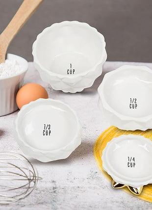 Set of 4 Decorative Pineapple Shaped Stackable Ceramic Kitchen Measuring Cups in 4 Assorted Sizes