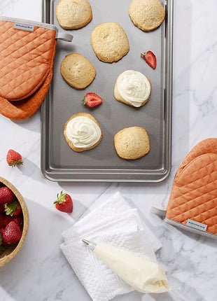 KitchenAid Asteroid Mini Oven Mitt Set, 5.5"x8", Honey Orange, 2 Piece