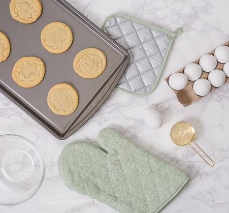 DII Basic Terry Collection 100% Cotton Quilted, Oven Mitt, Mint, 2 Piece