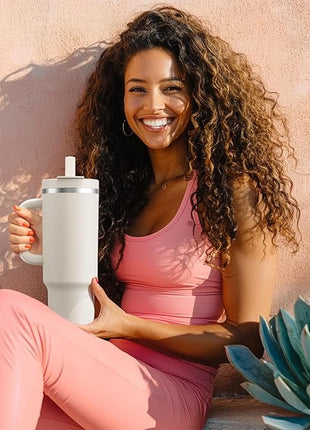 32 oz Tumbler with Handle and Straw: Stainless Steel Insulated Tumbler Keeps Cold for 24 Hours, Leakproof Travel Cup Fits in Cup Holder and BPA-Free, Fuchsia