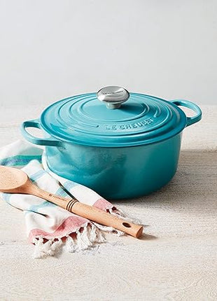 Le Creuset Enameled Cast Iron Signature Round Dutch Oven, 7.25 qt., Caribbean