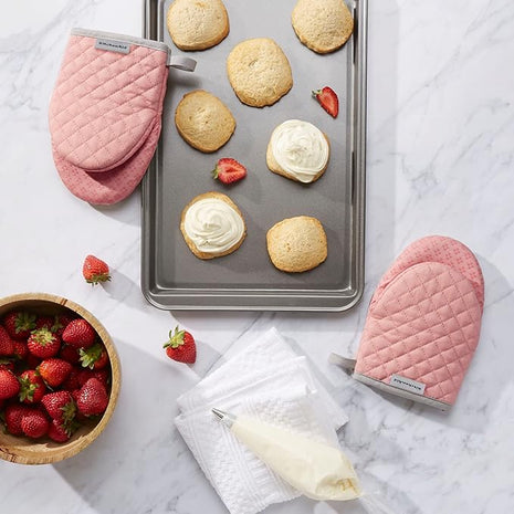 KitchenAid Asteroid Mini Oven Mitt Set, 5.5"x8", Dried Rose, 2 Piece