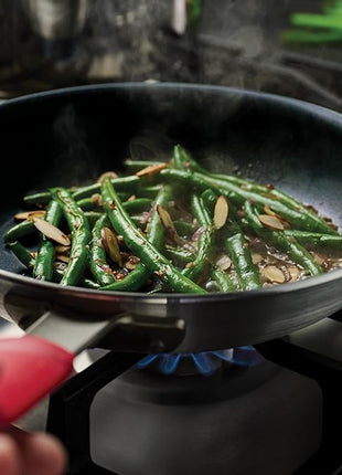 Tramontina Professional 10-Inch Ceramic Non Stick Frying Pan, Heavy-Gauge Aluminum Skillet with Nonstick Coating, Dishwasher and Oven Safe, Black