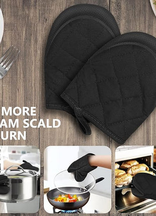 Qulable 1 Pair Short Oven Mitts - Silicone Kitchen Oven Gloves High Heat Resistant 500℉, Mini Oven Mits with Non-Slip Grip Surfaces and Hanging Loop for BBQ, Baking, Cooking and Grilling (Black)