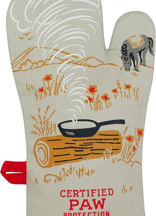 Blue Q Boss Kitty Funny Oven Mitts - Cute Oven Mitts, Home Kitchen Gifts, Cooking Accessories, Super-Insulated Quilting, Comfy Natural-Fitting Shape, Pot Holders, 100% Cotton, Size 12.5" L x 7.5" W