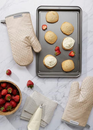 KitchenAid Asteroid Oven Mitt Set, 7"x12.5", Milkshake Tan, 2 Piece