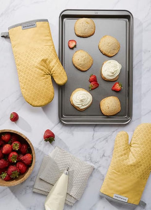 KitchenAid Asteroid Oven Mitt Set, 7"x12.5", Buttercup Yellow, 2 Piece