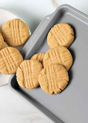 Farberware Bakeware Nonstick Baking Pans with Baking Sheets, Cake Pans, Meatloaf/Bread Pan, and Muffin Pan, 7 Piece Bakeware Set - Gray