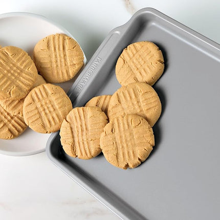 Farberware Bakeware Nonstick Baking Pans with Baking Sheets, Cake Pans, Meatloaf/Bread Pan, and Muffin Pan, 7 Piece Bakeware Set - Gray