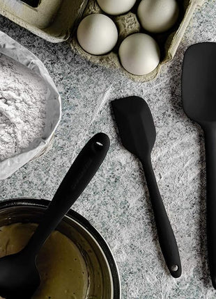 OVENTE Silicone Spatula Set of 5, Food Grade Rubber Spatula with High Heat Resistant, BPA-Free and Dishwasher Safe, Nonstick Kitchen Utensils for Baking, Cooking and Mixing, Black SP12305B