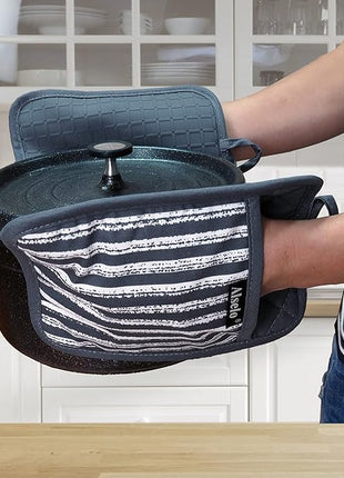 Silicone Pot Holders Set of 3 Heat Resistant & Non Slip Potholders, Professional Oven Hot Pads with Pockets Mitts for Kitchen Cooking Baking Barbecue