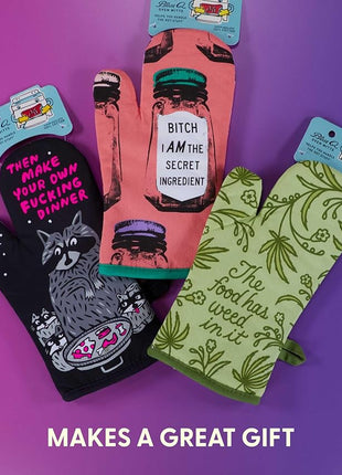 Blue Q Boss Kitty Funny Oven Mitts - Cute Oven Mitts, Home Kitchen Gifts, Cooking Accessories, Super-Insulated Quilting, Comfy Natural-Fitting Shape, Pot Holders, 100% Cotton, Size 12.5" L x 7.5" W