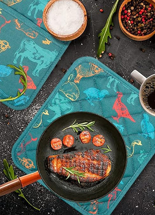 Pot Holders Set of 2 Heat Resistant 480℉ Kitchen 100% Cotton Comfortable Lining Printing Farm Cattle Flower Women Men Home Cooking Baking Microwave BBQ Gift (Farm Cattle potholds)