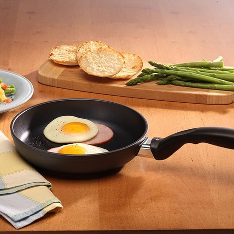 Swiss Diamond 8 Inch Frying Pan Nonstick Diamond Frying Pan, Aluminum Coated Skillet, Dishwasher Safe and Oven Safe Fry Pans with Ergonomic Handle