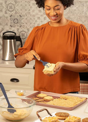 Magical Butter MB2E Pro Bundle – Infuser Machine with DecarBox, 8 mL Gummy Mold, Measuring Cups & Spatulas for Complete Infusion & Candy Making