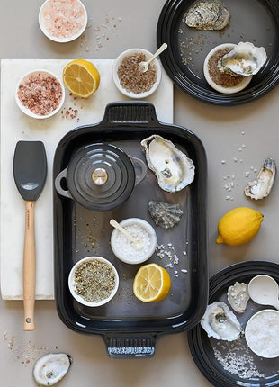 Le Creuset Silicone Craft Series Medium Spatula, 11 1/8" x 2 1/4", Oyster