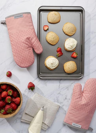 KitchenAid Asteroid Oven Mitt Set, 7"x12.5", Dried Rose, 2 Piece