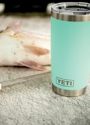 YETI Rambler Vacuum Insulated Tumbler with Lid