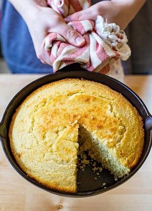 Lodge 9 Inch Cast Iron Pre-Seasoned Skillet – Signature Teardrop Handle - Use in the Oven, on the Stove, on the Grill, or Over a Campfire, Black