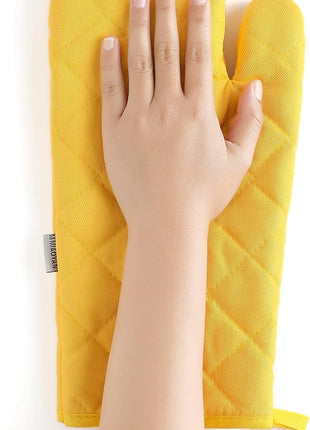 Oven Mitts and Pot Holders 4 pcs Set,High Heat Resistant 500 Degree Extra Thicken Long Kitchen Cotton Oven Glove for Cooking (12 Inch,Yellow)