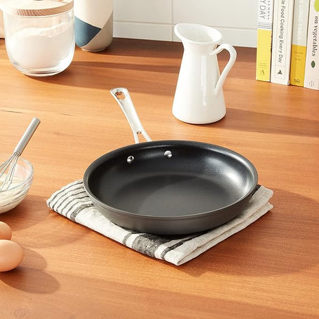 Cuisinart 6422-24 Contour Hard Anodized 10-Inch Open Skillet,Black