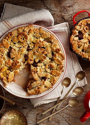 Le Creuset Enameled Cast Iron Signature Iron Handle Skillet, 6.33", Cerise