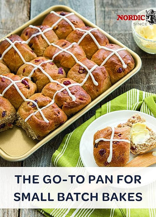 Nordic Ware Naturals Aluminum NonStick Baker's Quarter Sheet Small, Gold