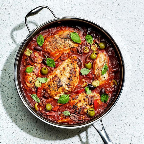 HexClad Hybrid Nonstick 5.5-Quart Deep Sauté Pan with Tempered Glass Lid, Stay-Cool Handle, Dishwasher-Friendly, Oven-Safe Up to 900°F, Induction Ready, Compatible with All Cooktops