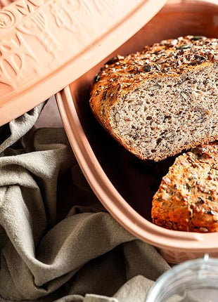 Romertopf Clay Roaster | Non-Stick Dutch Oven | Health Pot Cooking | Clay Baker | Versatile Cooking Vessel - 1.6 Quarts (1.5 Liters) for up to 2 people