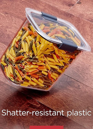 Rubbermaid Brilliance BPA-Free Food Storage Containers with Lids Airtight Kitchen and Pantry Organization Set Includes 3 Containers and Scoops Clear 16 cups